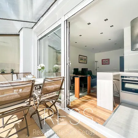 Ideal 2 En El Centro De * Сан-Себастьян