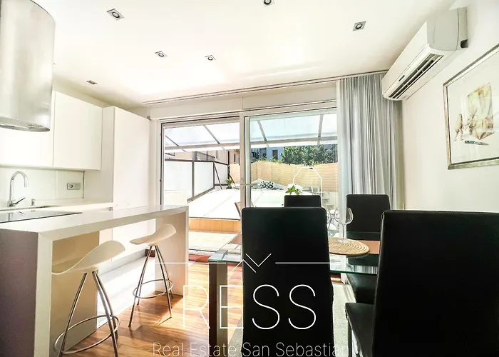 Ideal 2 En El Centro De * 圣塞瓦斯蒂安